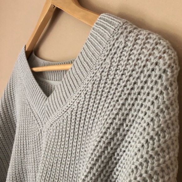 Gray oversized sweater - Picture 6 of 9